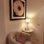 Cozy & Charming Florentine Hideaway *