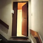Cozy & Charming Florentine Hideaway 아파트